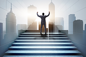 伟德国际1946国际王震：“T”字型人才紧缺，人才布局要两条腿走路